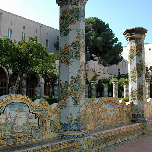 santa-chiara-napoli-01_chiostro